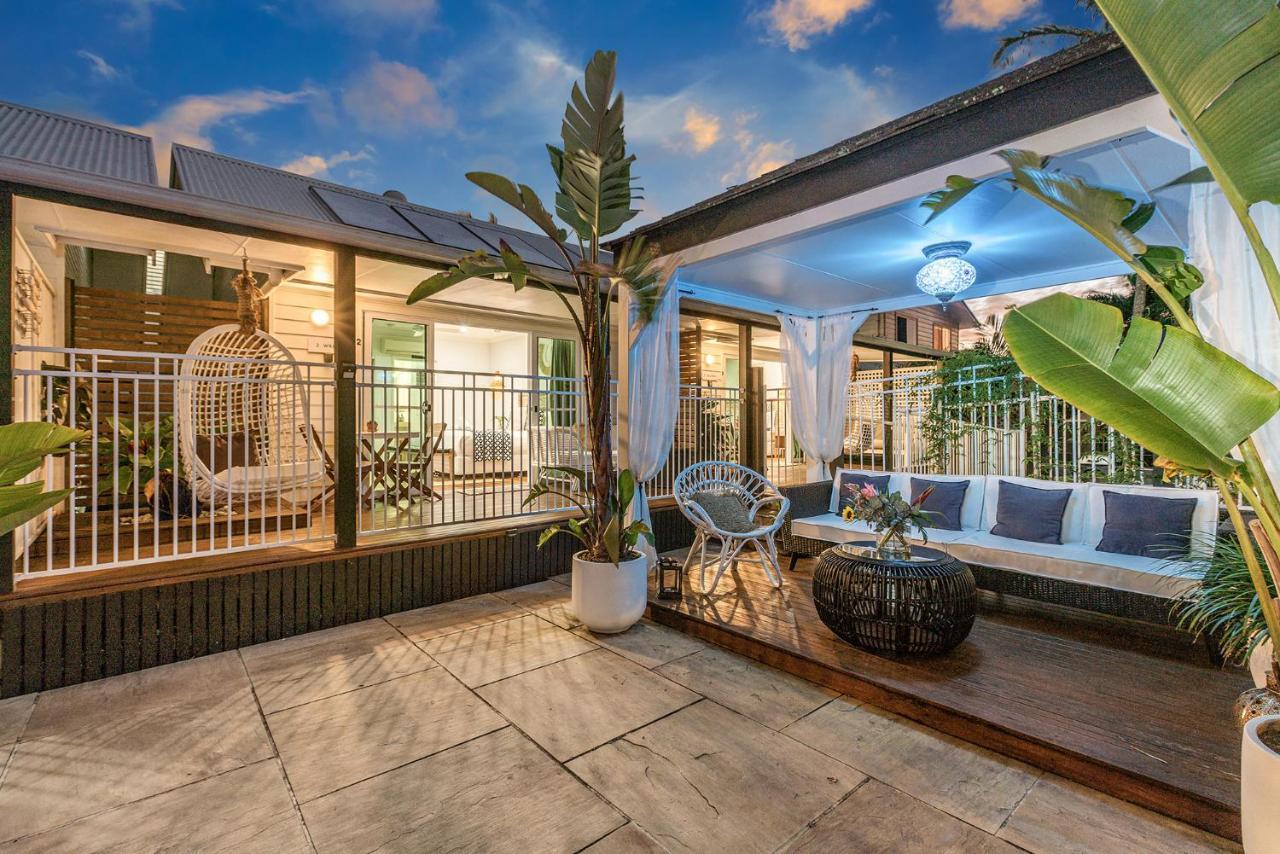 Azur Byron Bay Hotel Екстериор снимка