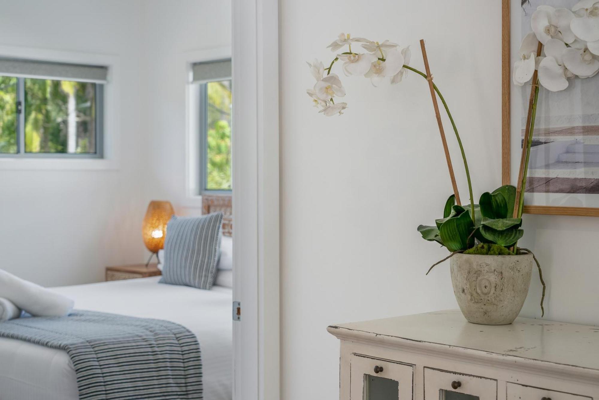 Azur Byron Bay Hotel Екстериор снимка