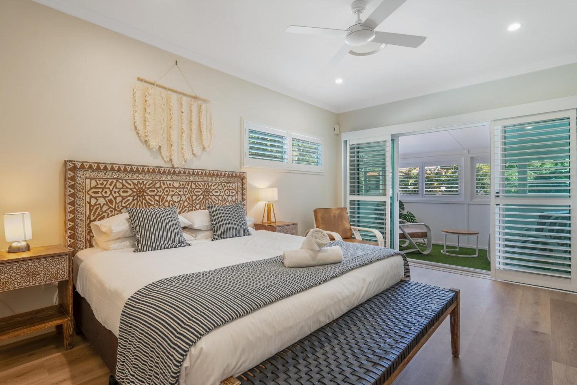 Azur Byron Bay Hotel Екстериор снимка