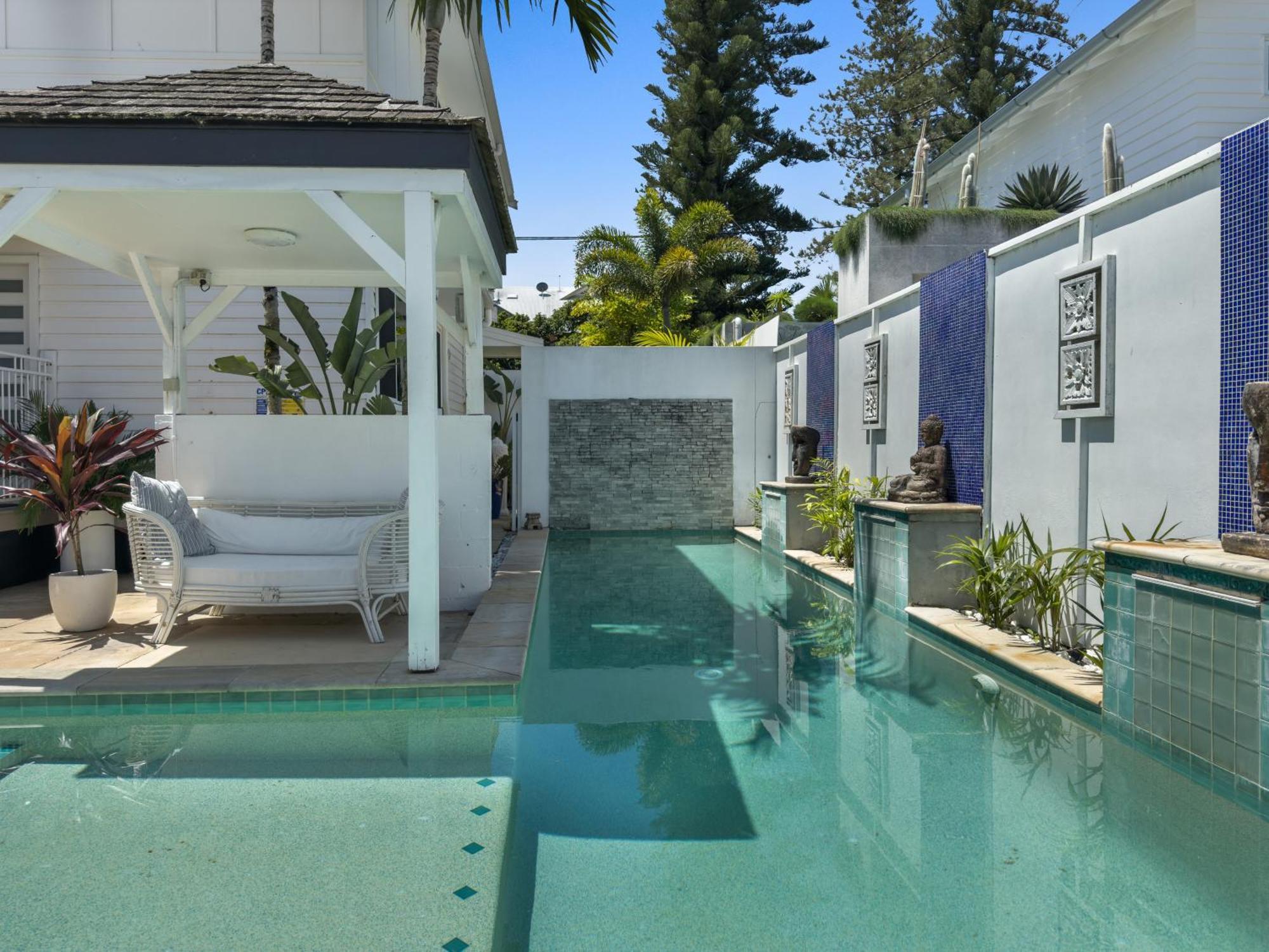 Azur Byron Bay Hotel Екстериор снимка
